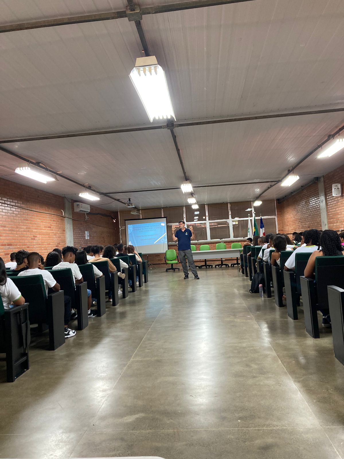 Palestra de boas-vindas informática – 2024